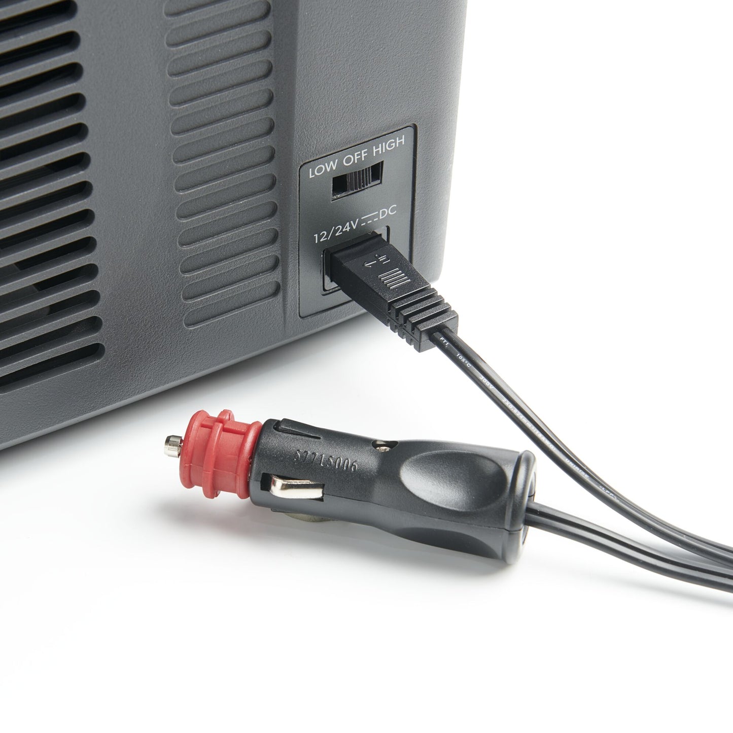 Dometic TCX 14 portable fridge power connection with 12/24V DC plug and switch for low and high settings.