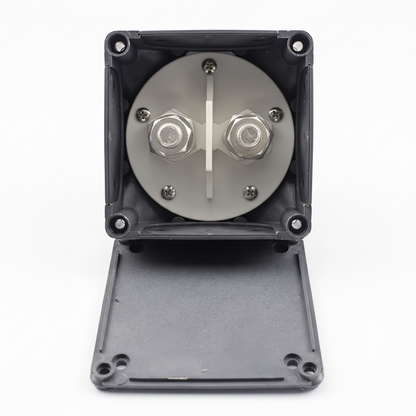 Internal contact mechanism of 600A battery disconnect switch designed for reliable battery isolation in campervan and marine applications