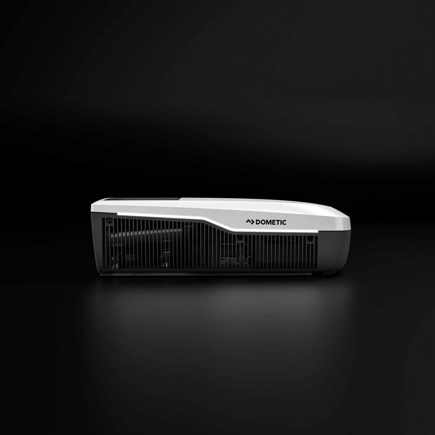 Dometic Freshjet 7 Lite rooftop air conditioner designed for RVs and campervans with superior cooling and quiet operation.