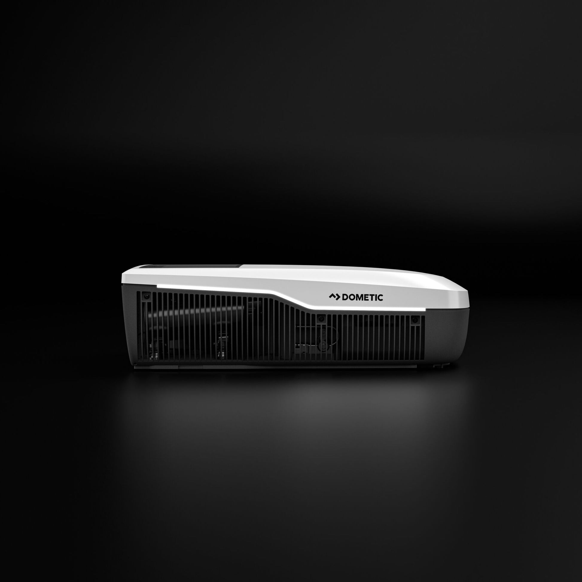 Dometic Freshjet 7 Lite rooftop air conditioner designed for RVs and campervans with superior cooling and quiet operation.
