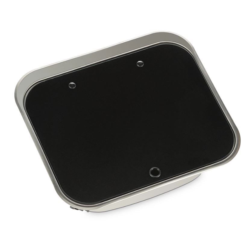 Stainless steel sink with closed black cover