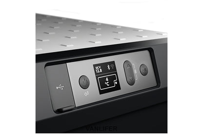 Dometic CFX3-35 Fridge/Freezer - detail view