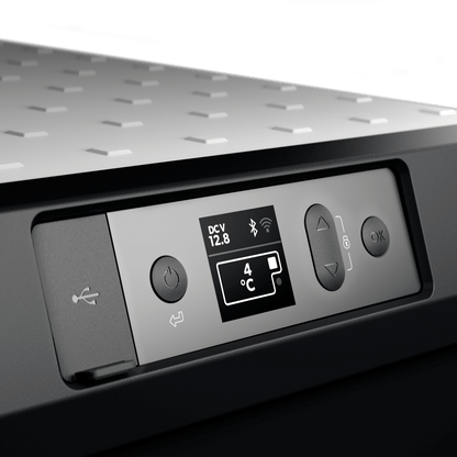 Dometic CFX3-25 Fridge/Freezer - close-up